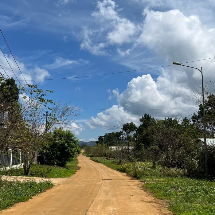 Ngày đầu tiên tại măng đen